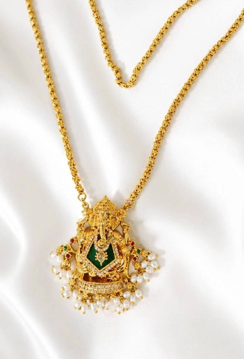 Ganesha pendant chain 1