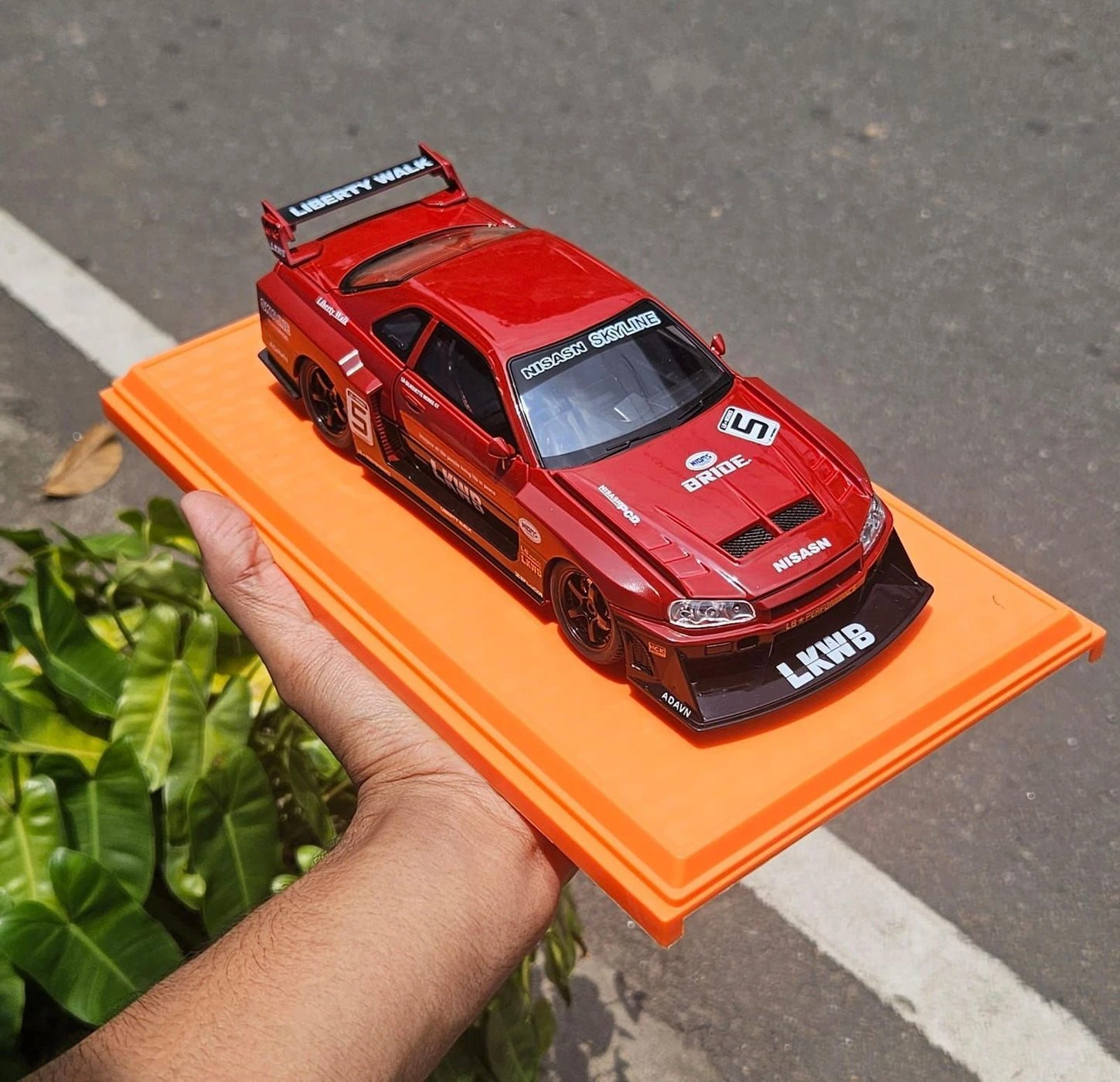 Nissan GTR LKWB Edition 1:24 Scale Model Premium Diecast Car