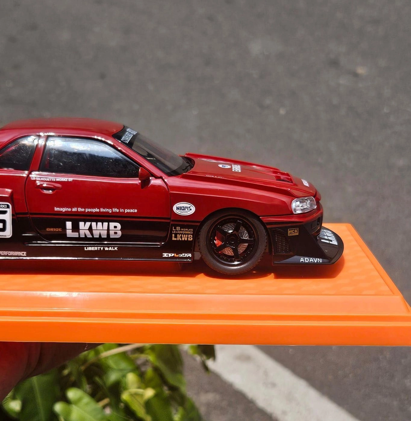 Nissan GTR LKWB Edition 1:24 Scale Model Premium Diecast Car 7