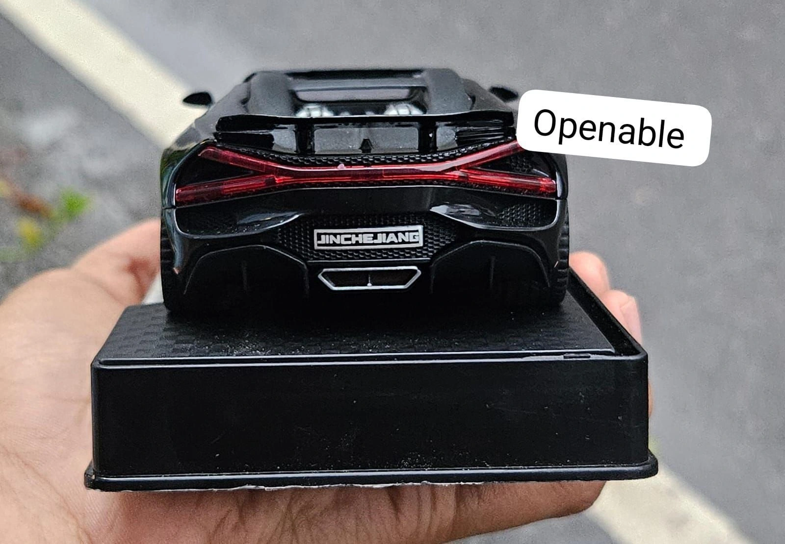 Bugatti Mistral  Black 1:32 Premium Diecast Car 5