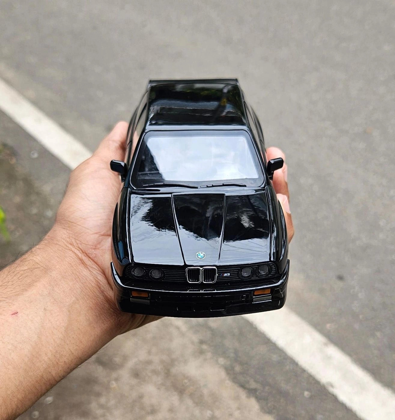 Bmw M3 E30 Black 1:24 Premium Scale Metal Diecast Car 5