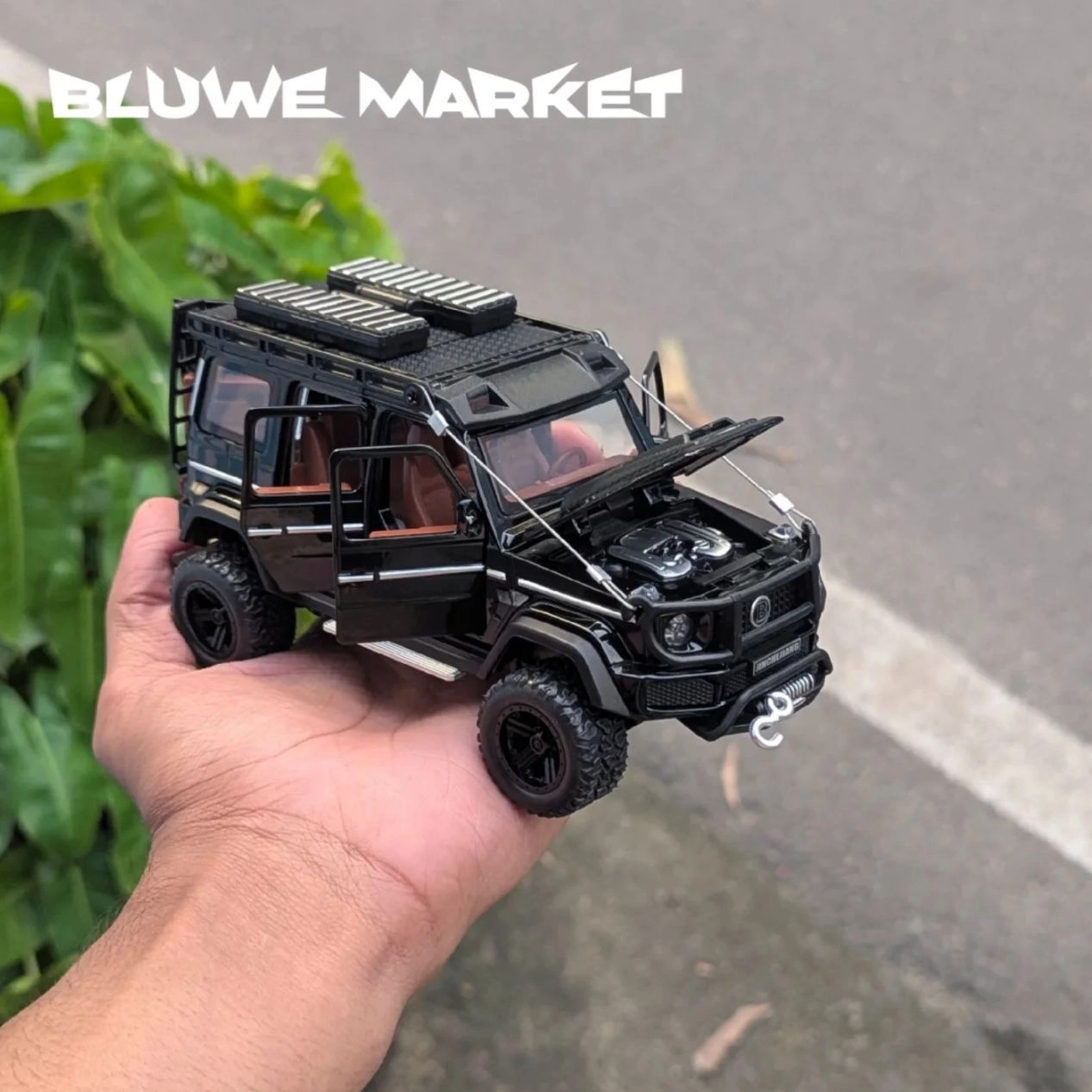 Mercedes Benz G Class G550 1:32 Premium Metal Diecast 4x4 5