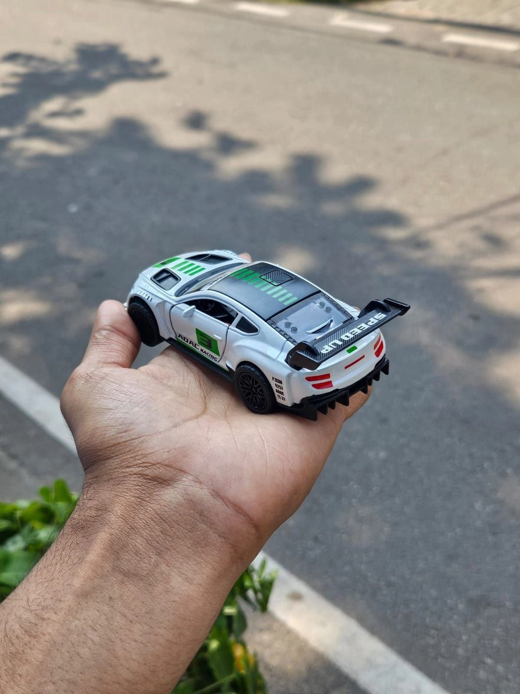 Bentley Continental GT Sport Edition 1:36 Scale Metal Diecast Car 3