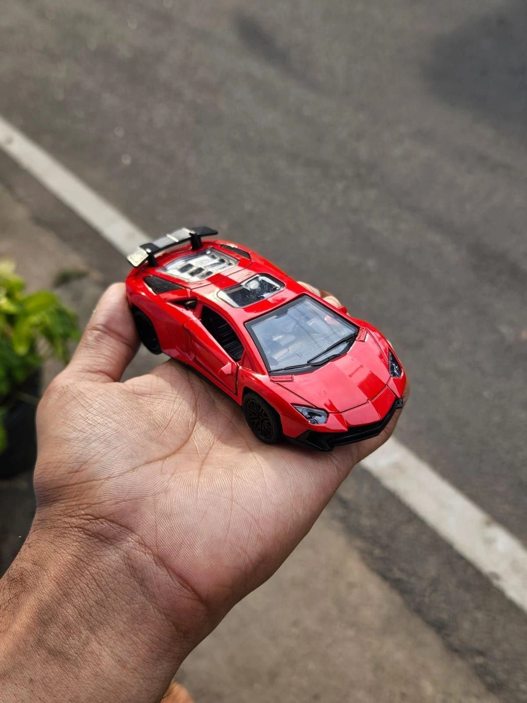 Lamborghini SVJ Red 1:36 Scale Metal Diecast Car 1