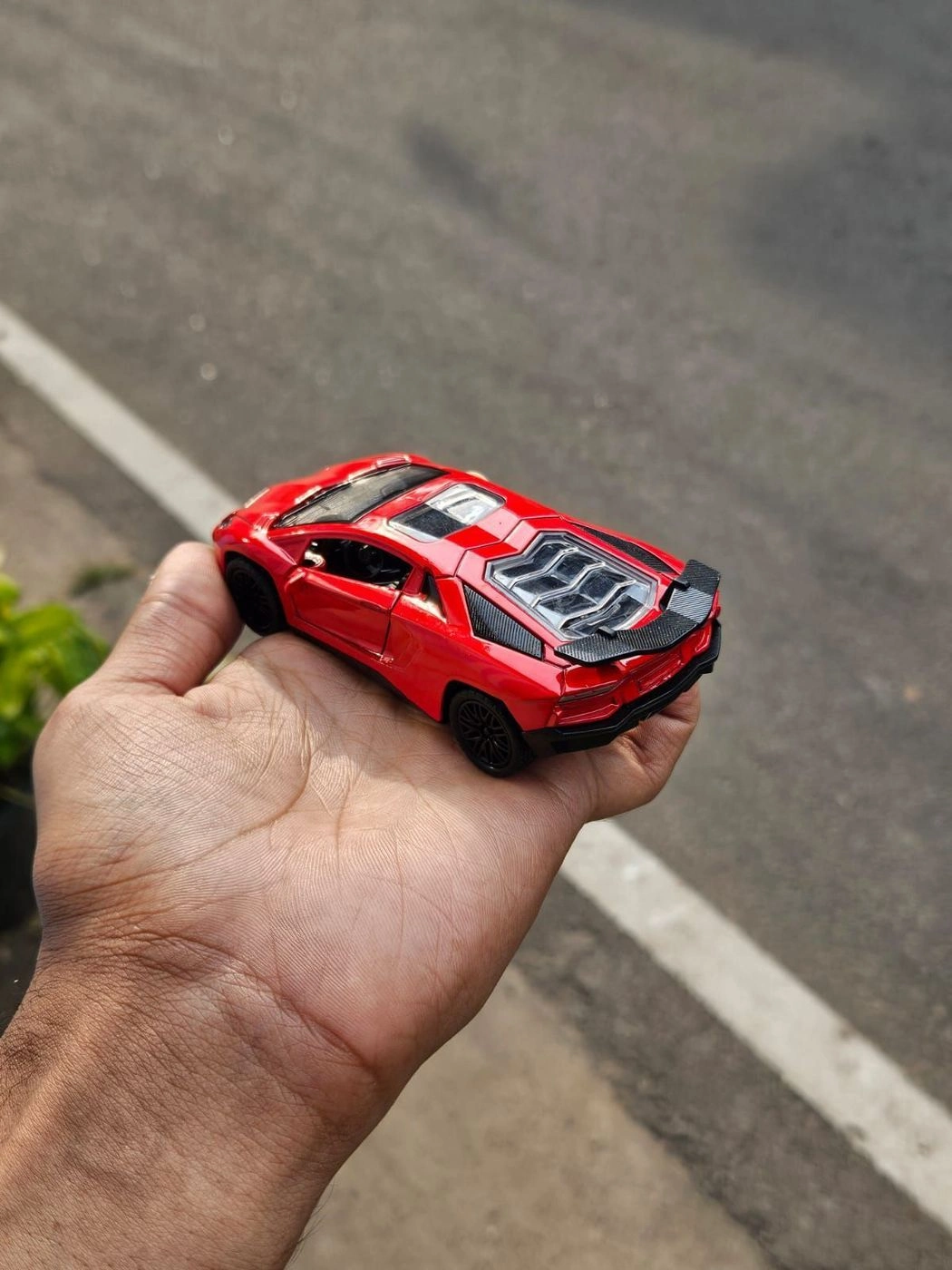 Lamborghini SVJ Red 1:36 Scale Metal Diecast Car 3