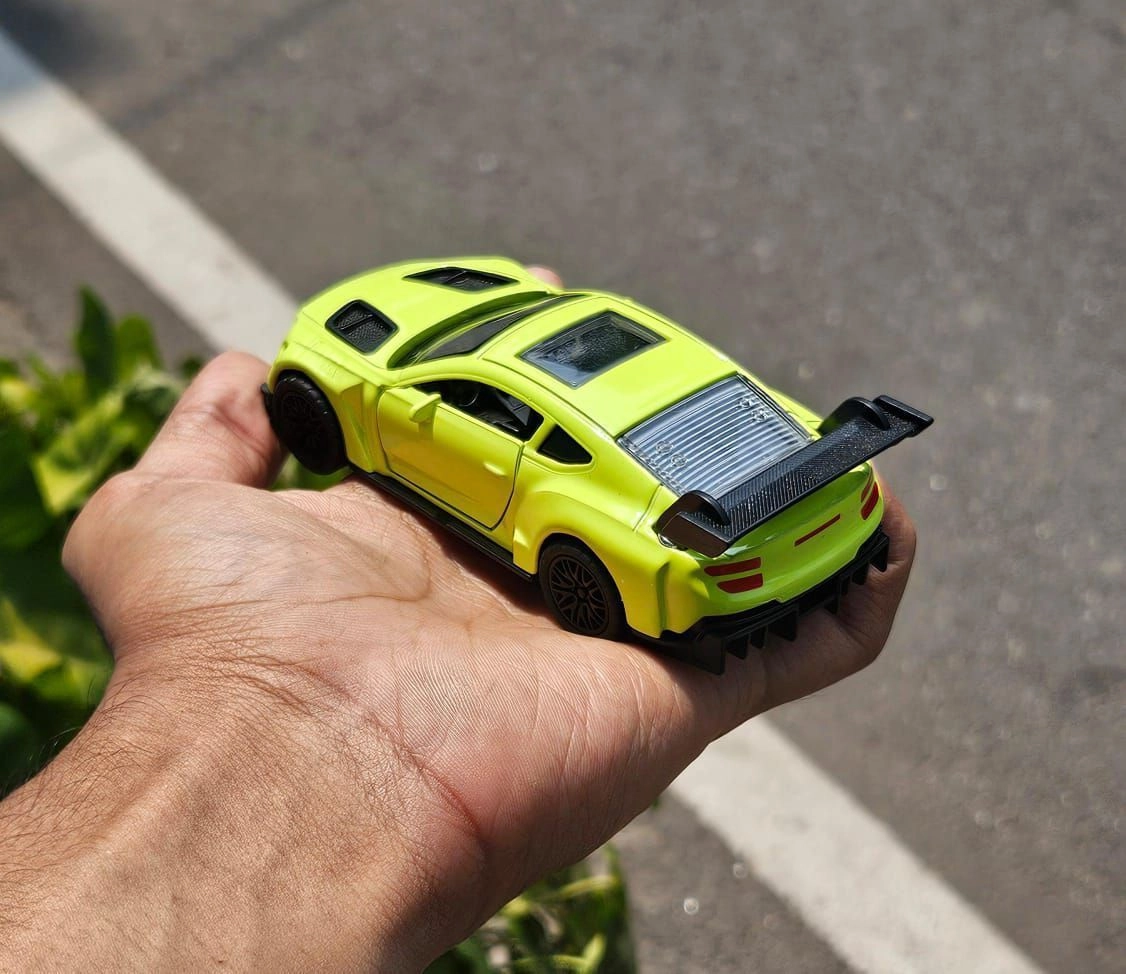 Bentley Continental GT Flurocent Green 1:36 Scale Metal Diecast Car 3