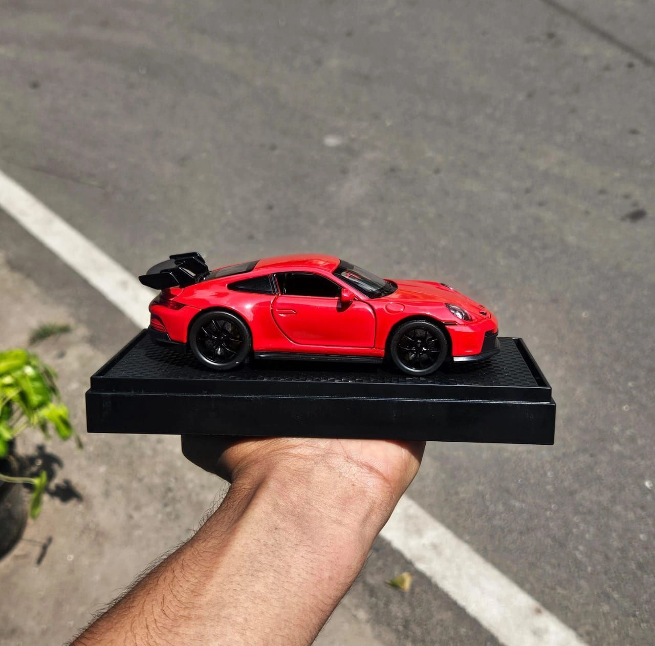 Porsche 911 GT3 RS Red 1:32 Premium Scale Metal Diecast Car 2