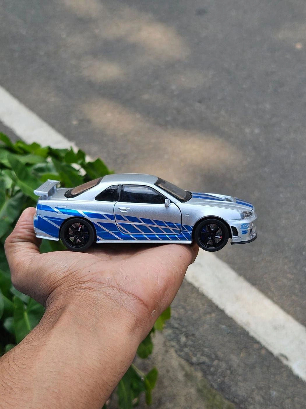 Lancer Evolution 1:32 Premium Scale Metal Diecast Car White 6