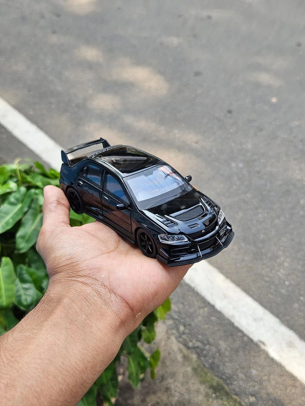 Lancer Evolution 1:32 Premium Scale Metal Diecast Car Black 1