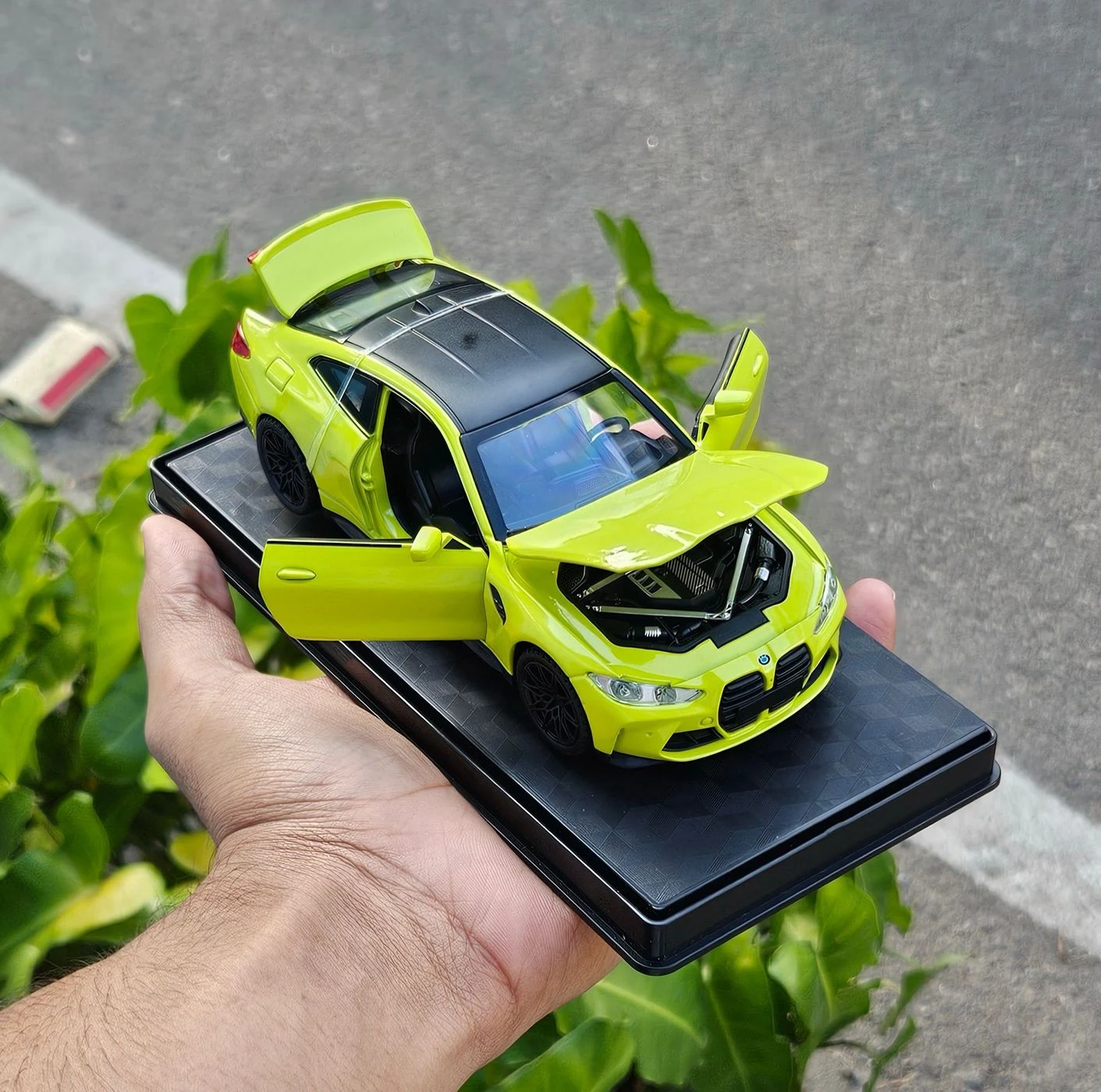 Bmw M4 Competition G80 Diecast Model Metal Car With Light And Sound 4