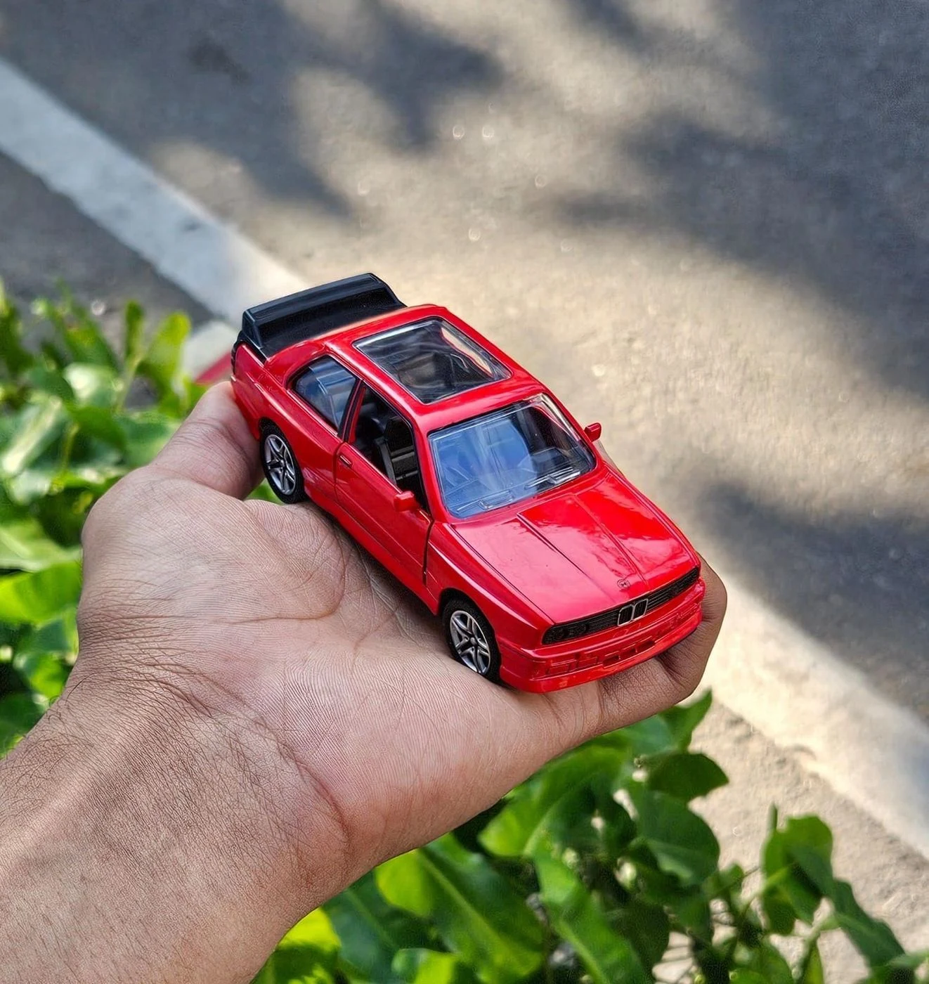 Bmw M3 E30 1:36 Scale Metal Diecast Car Red 1