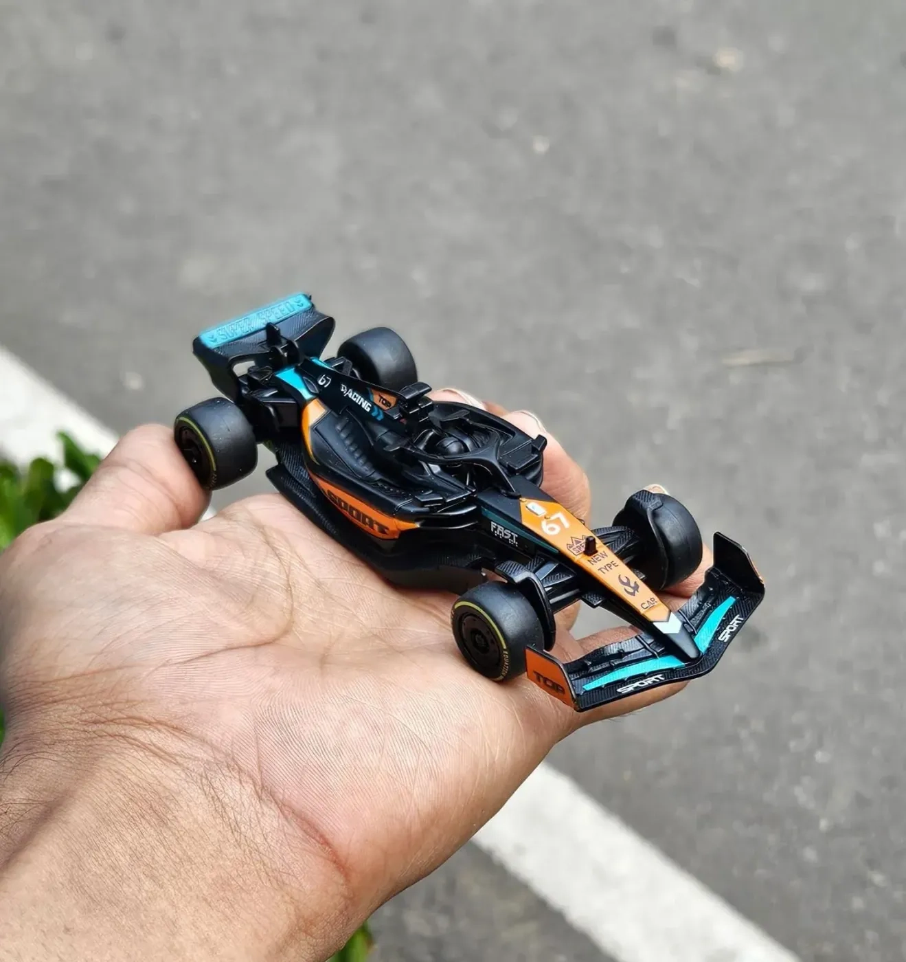 F1 Metal Diecast 1:36 Scale McLaren Orange 1