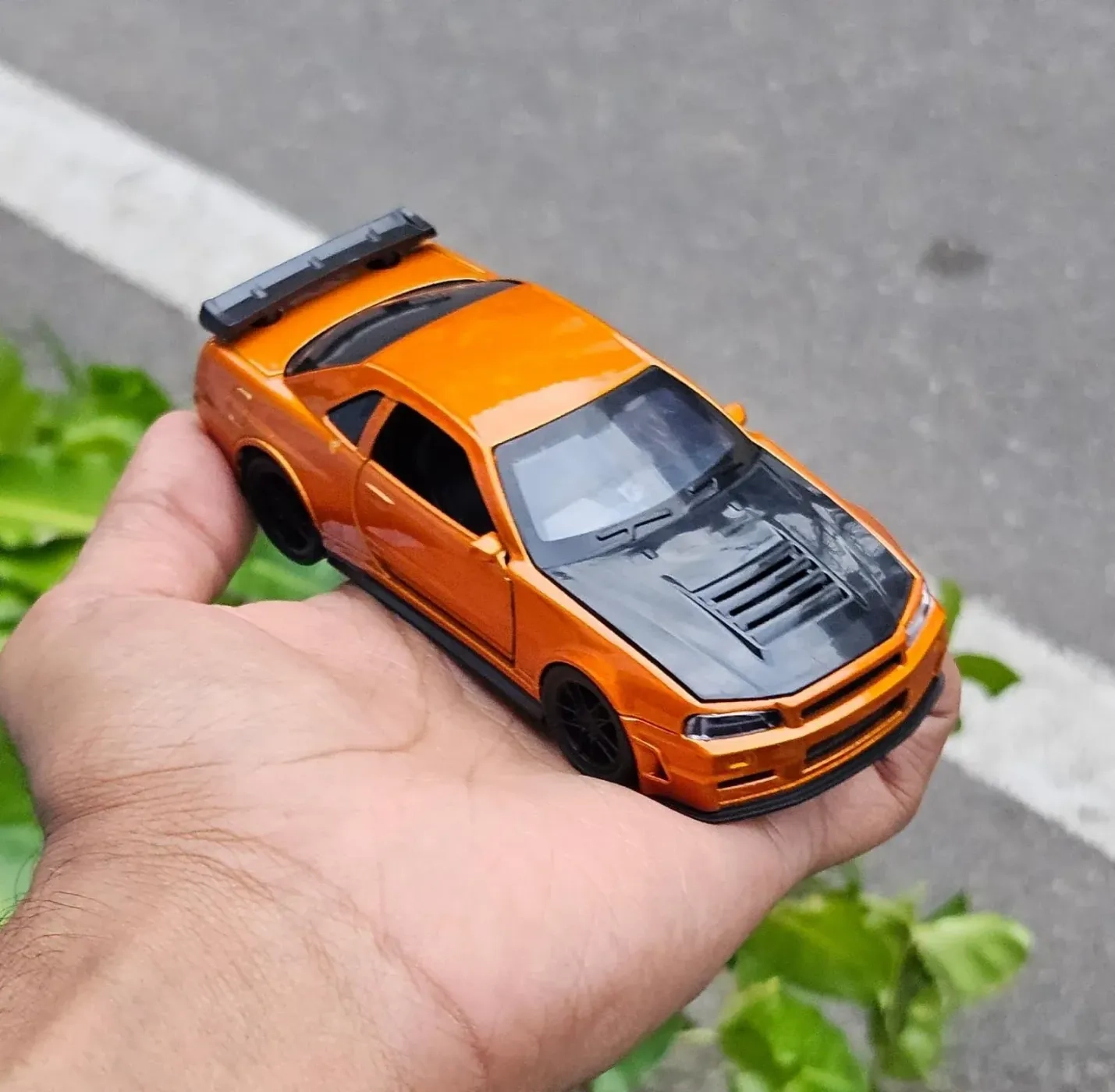 Skyline GT-R34 Metal Diecast 1:36 Scale Car Orange 1