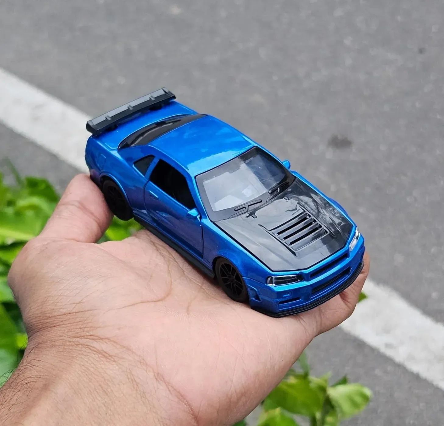 Skyline GT-R34 Metal Diecast 1:36 Scale Car Blue 1