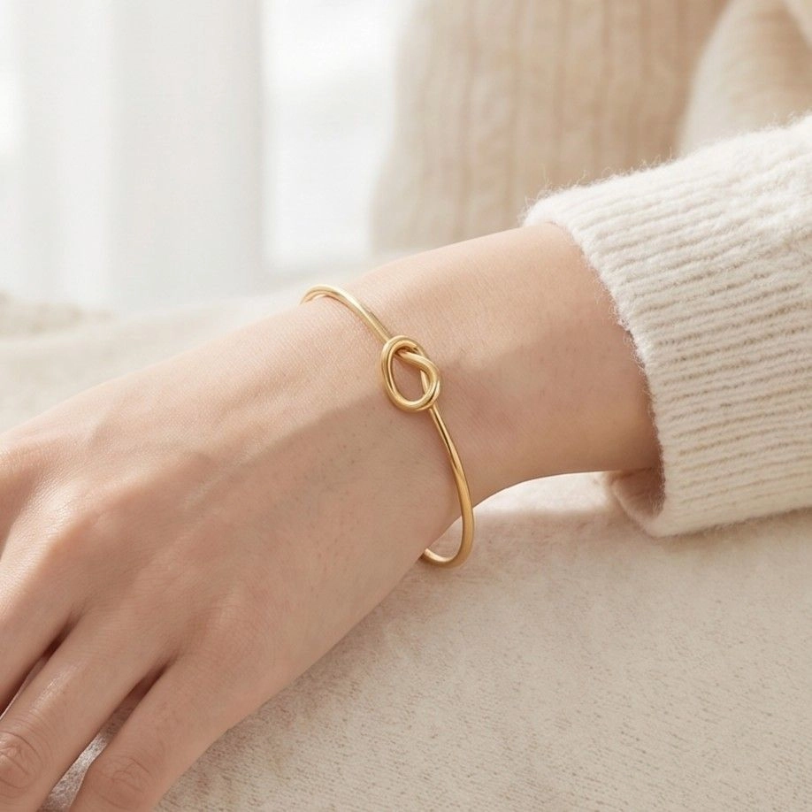 Anti Tarnish Stainless Steel Knotted Cuff Kada 2