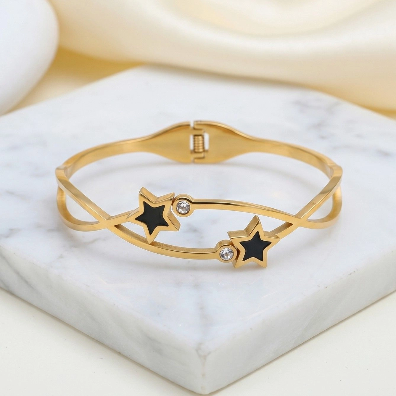 Anti Tarnish Stainless Steel Star Themed Kada 1