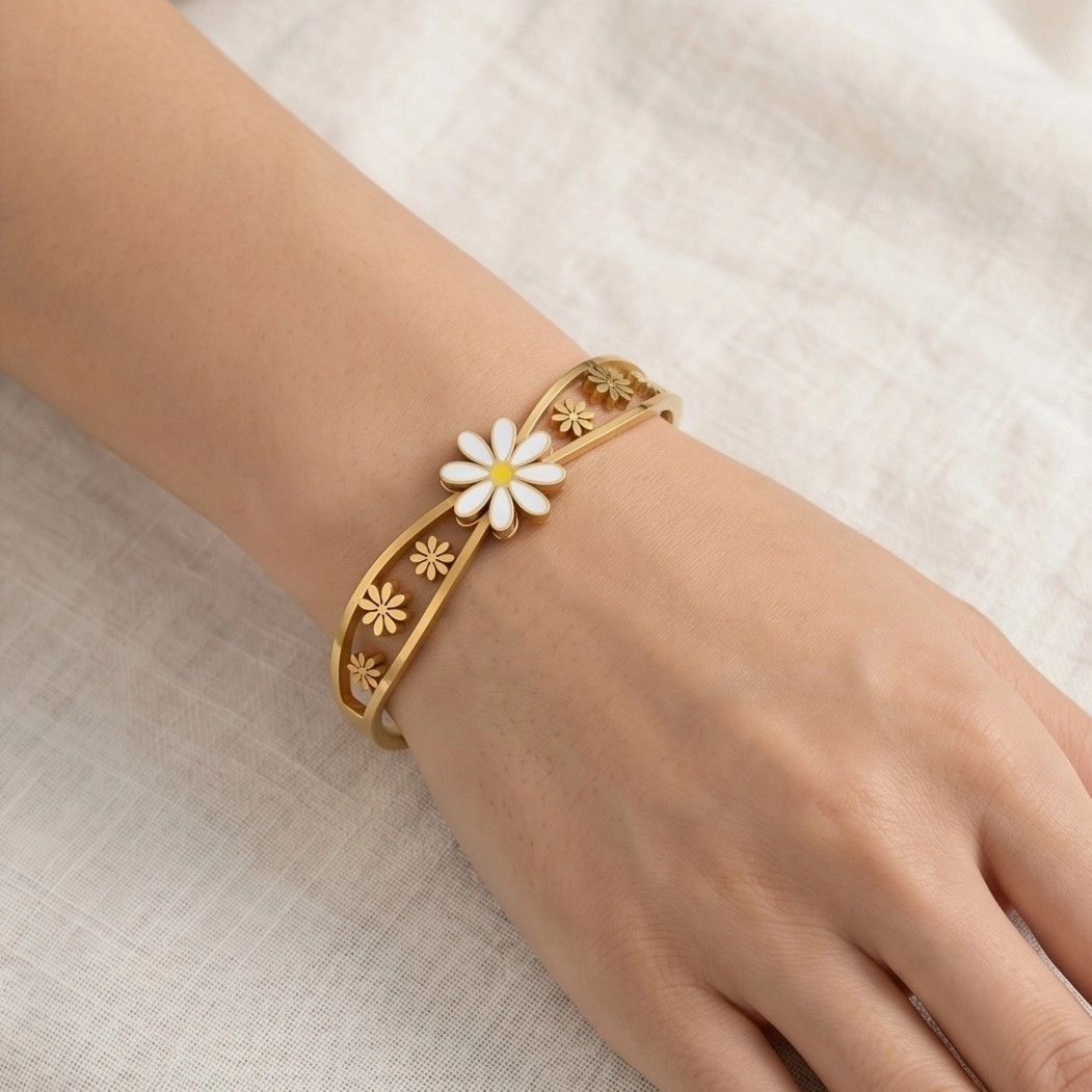 Anti Tarnish Stainless Steel Floral Themed Kada 2