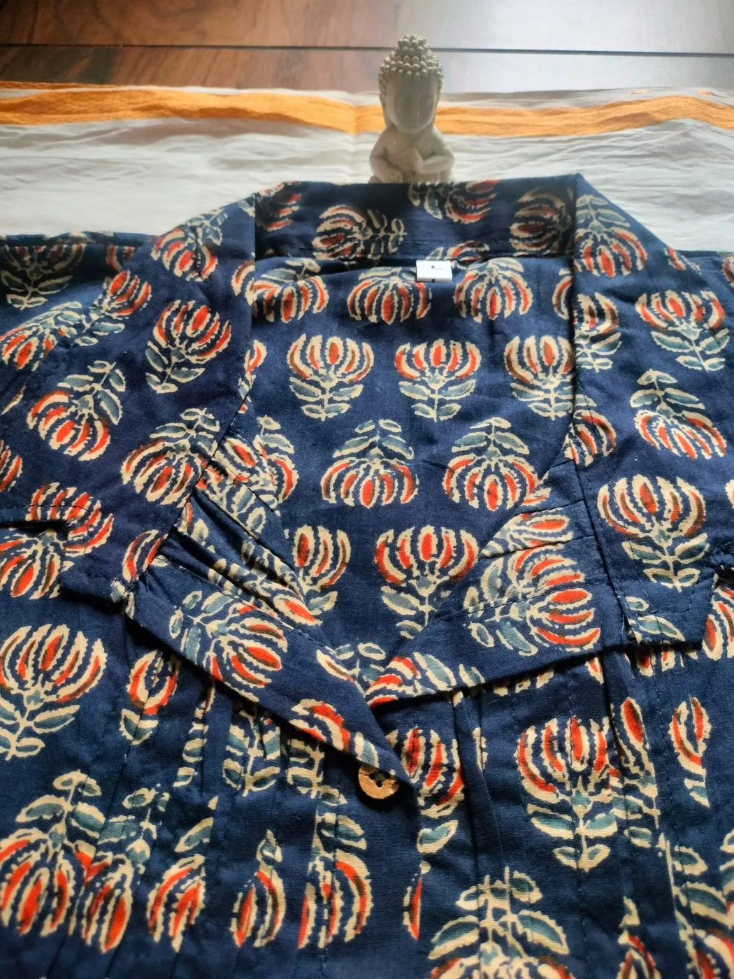 Short kurti- Combo Offer :Single pcs - 399/ 2pcs combo - 749/3pcs combo 999 4