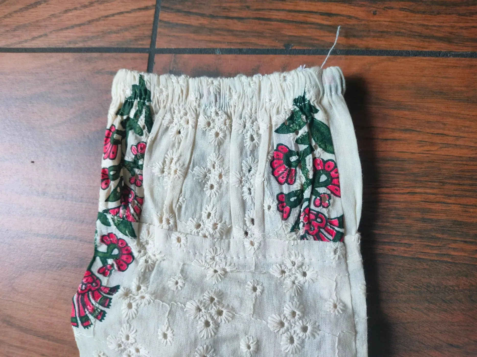 Hakoba Bloom short top 5