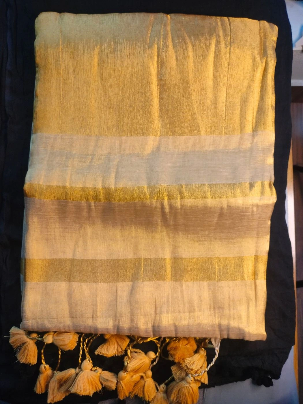 Kerala linen tissue saree 4