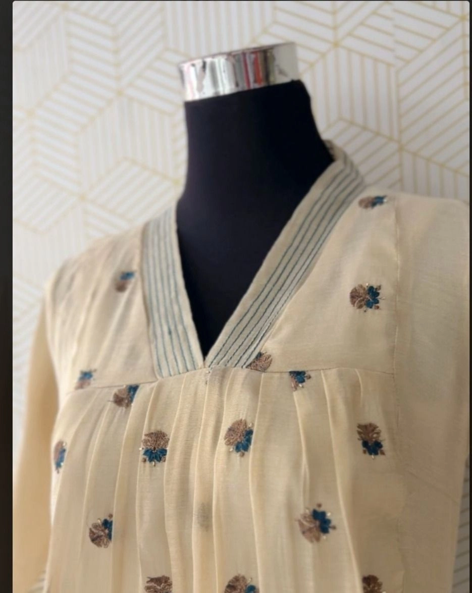 Elegant Embroidery Tissue A Line Kurti 2