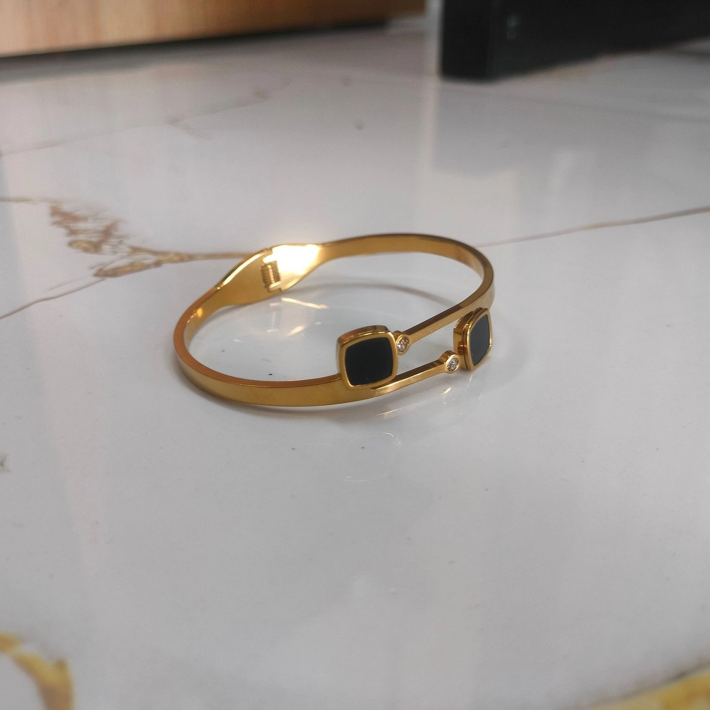 Trendy Anti Tarnish Kada 1
