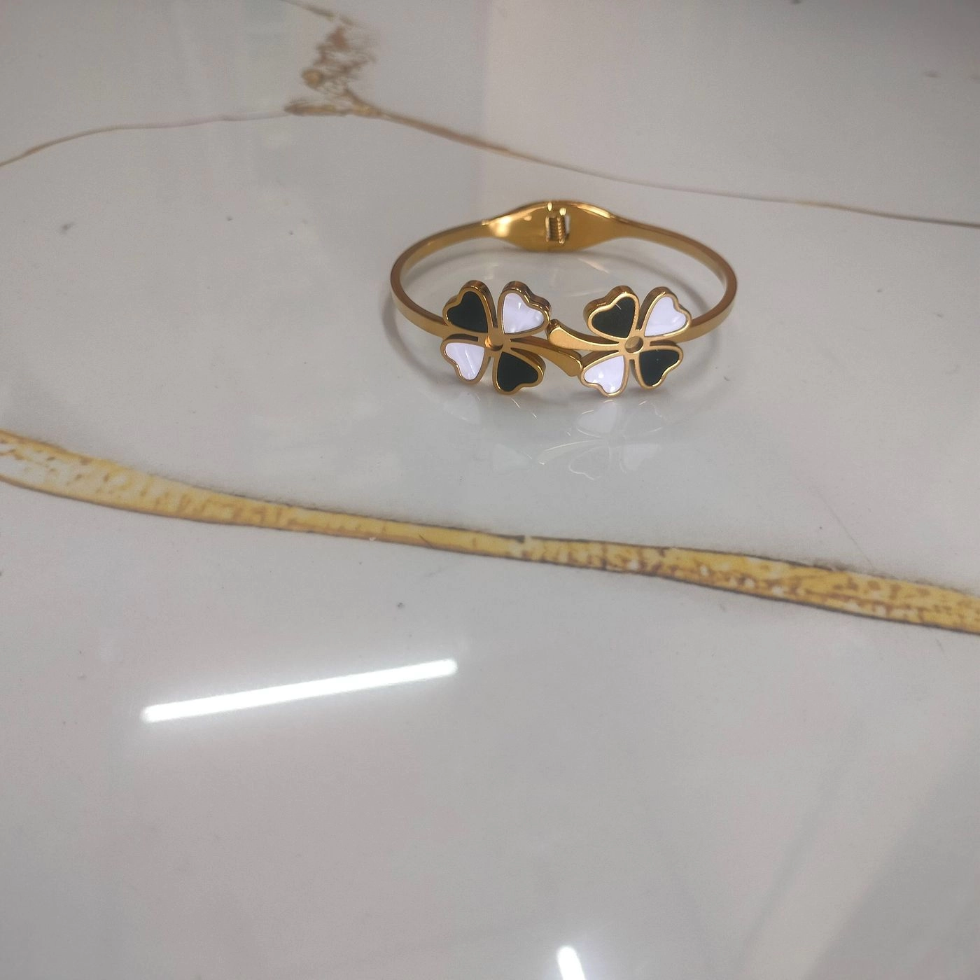 Anti Tarnish Kada 1