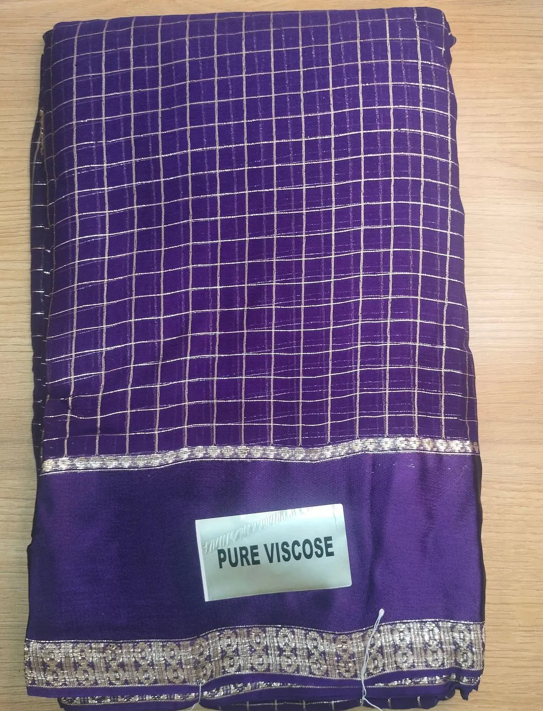 Trendy Viscose Georgette Checked Saree