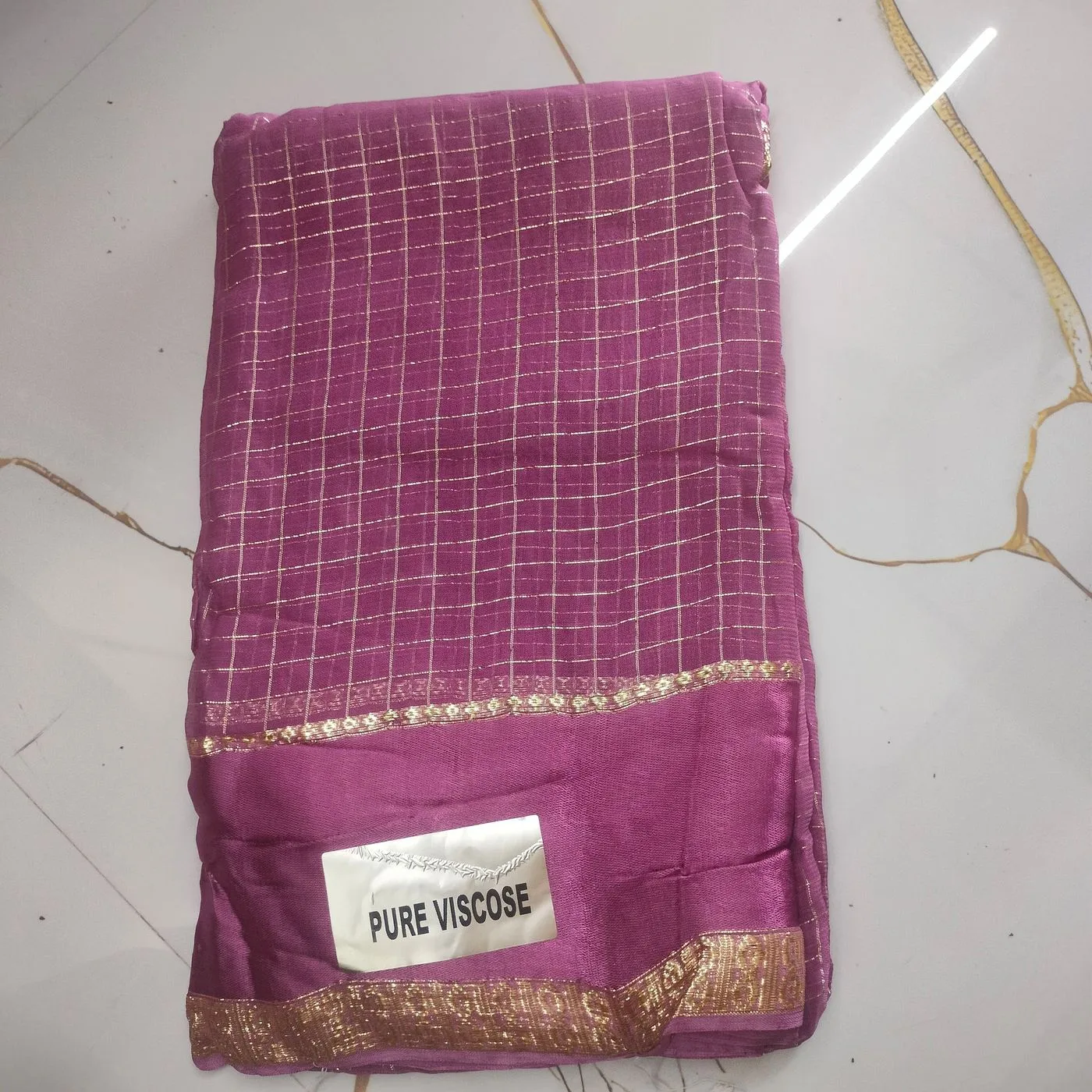 Trendy Viscose Georgette checked Jari saree 2