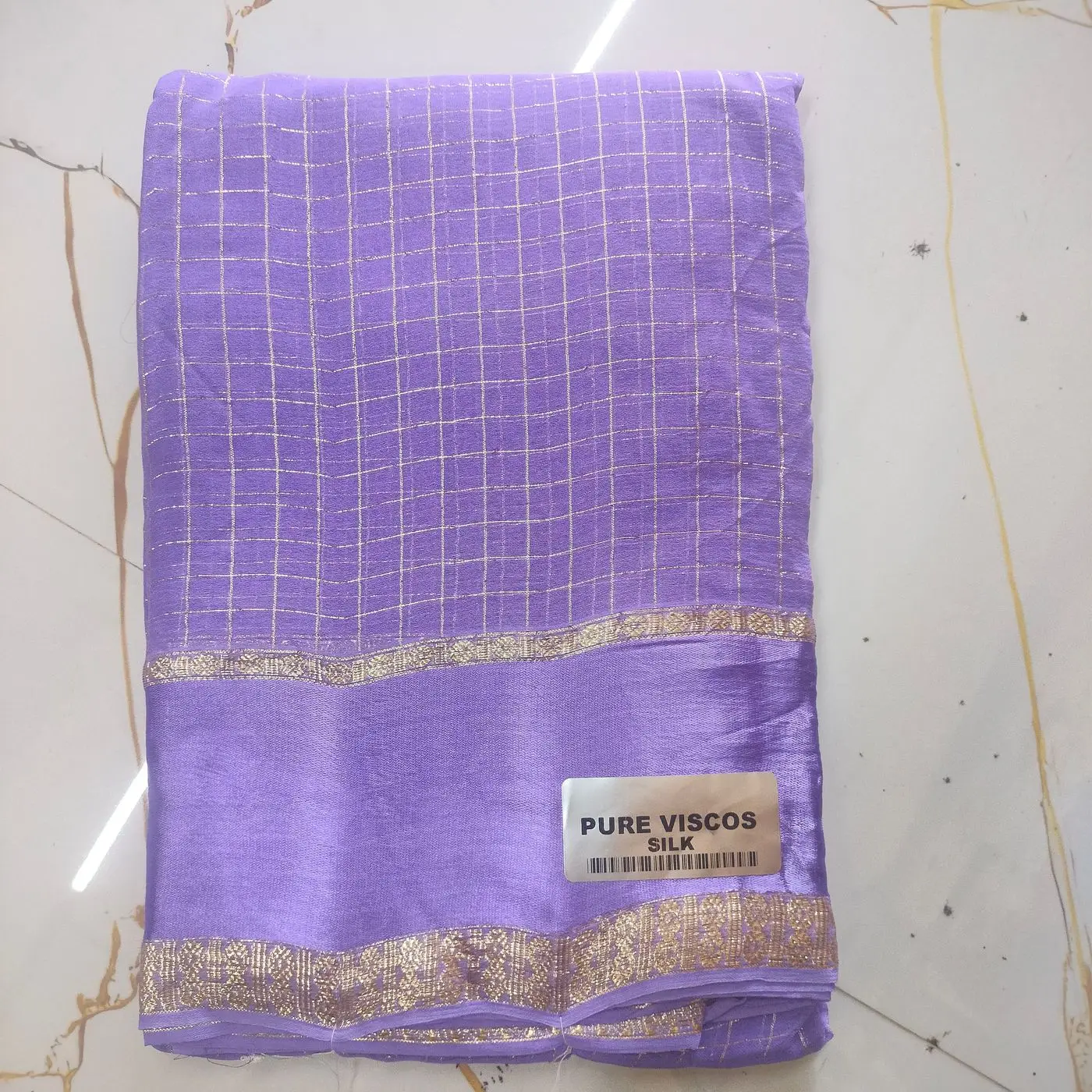 Trendy Viscose Georgette checked Jari saree 2