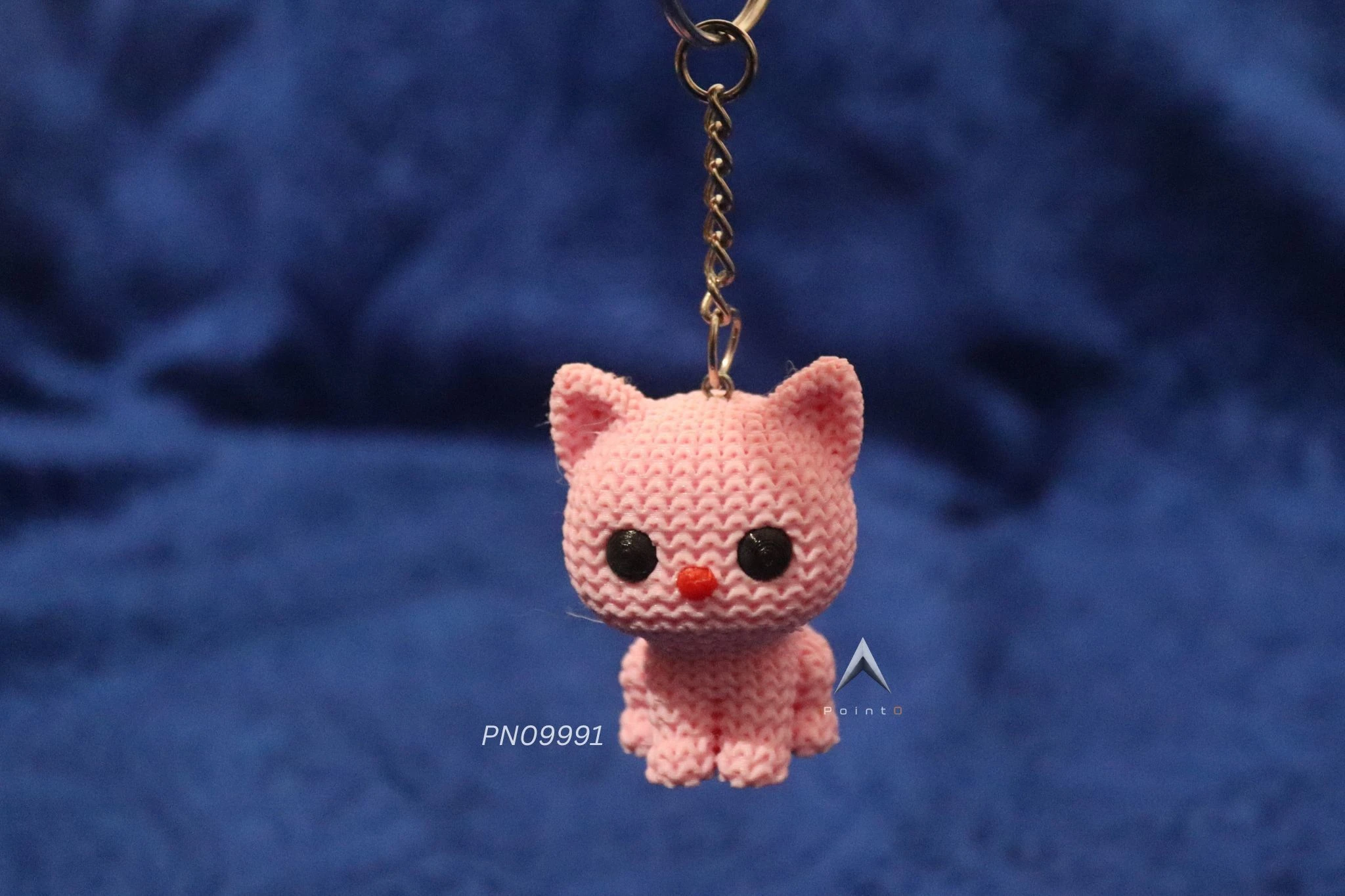 PREMIUM KITTI KEYCHAIN.