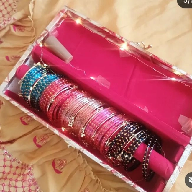 Viral Bangles box 5