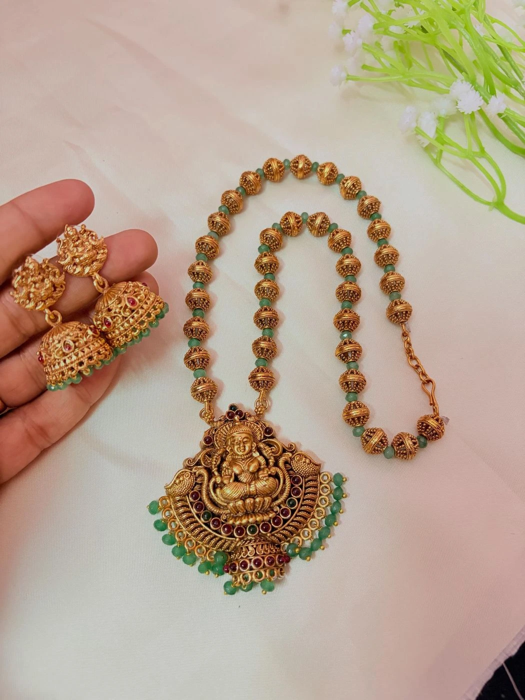 Vaibhavi Antique Haram 01
