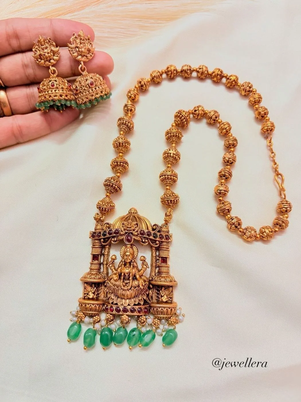Vaibhavi Lakshmi Pendant Haram