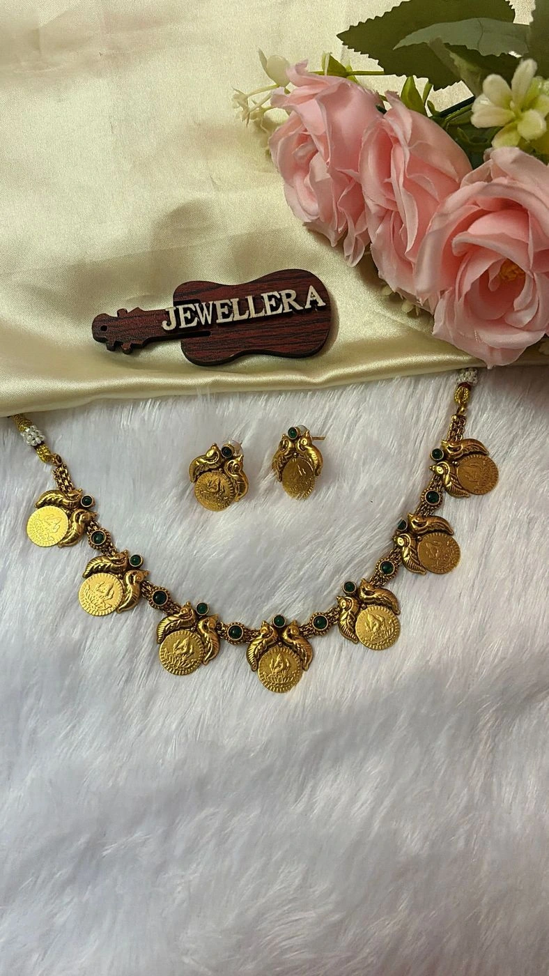 Mayura Kashi Antique Necklace 1