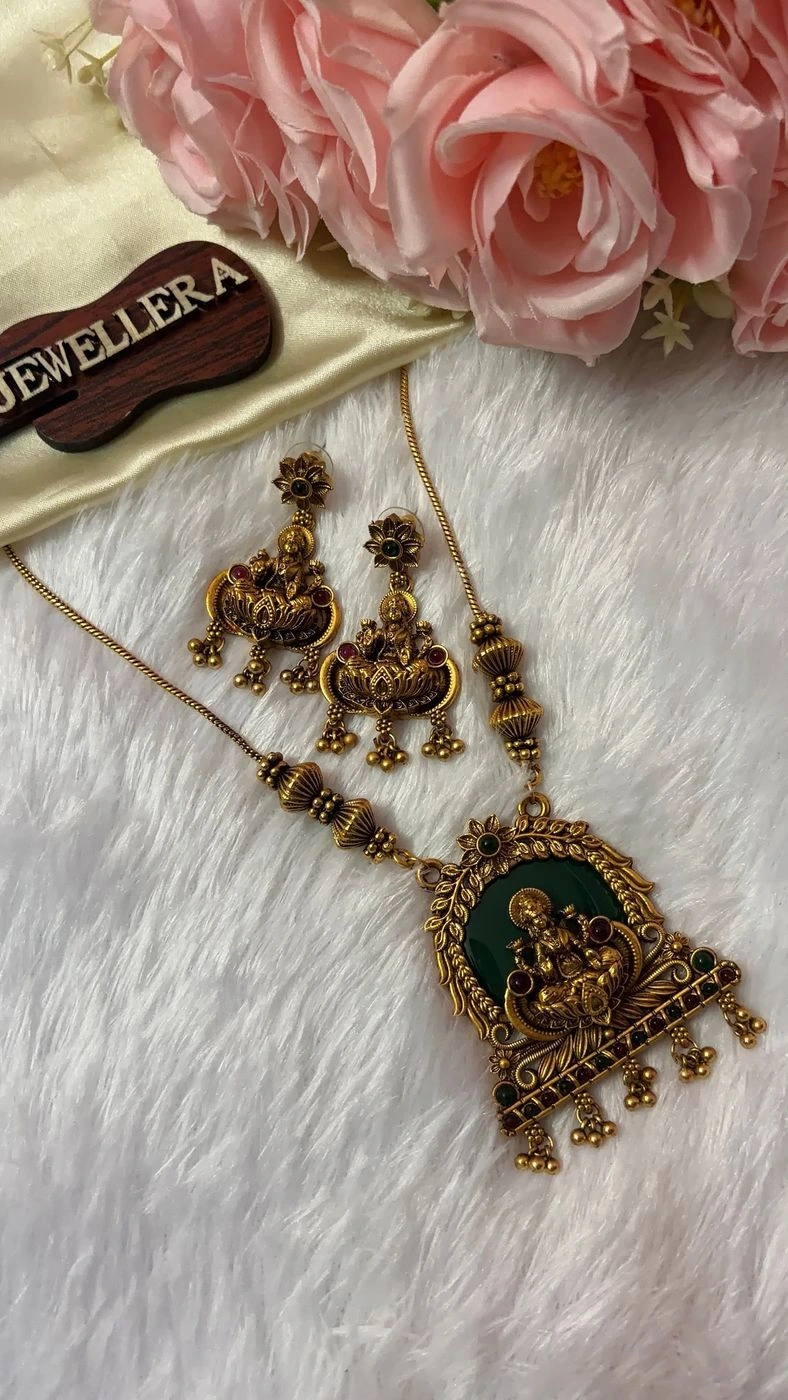 Heritage Lakshmi Pendant Haram 1