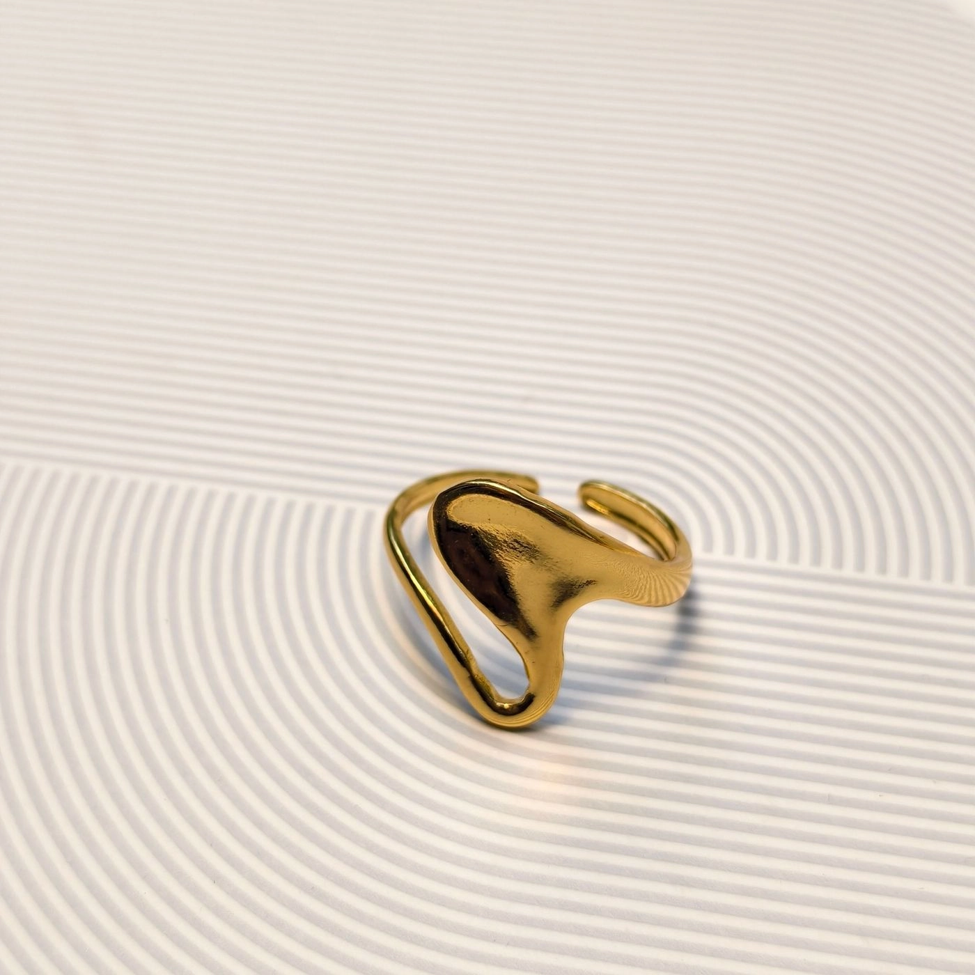 Silk Statement Ring 1