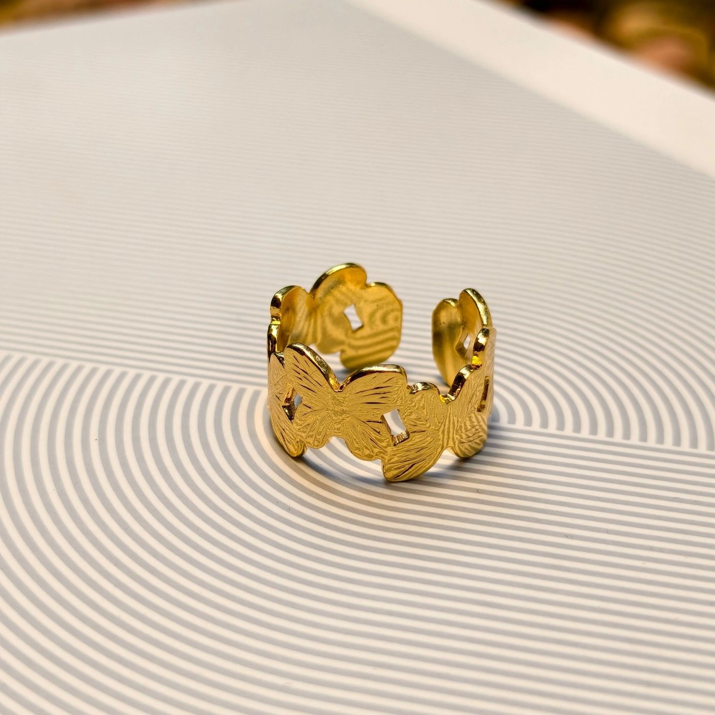 Wing Statement Ring 1