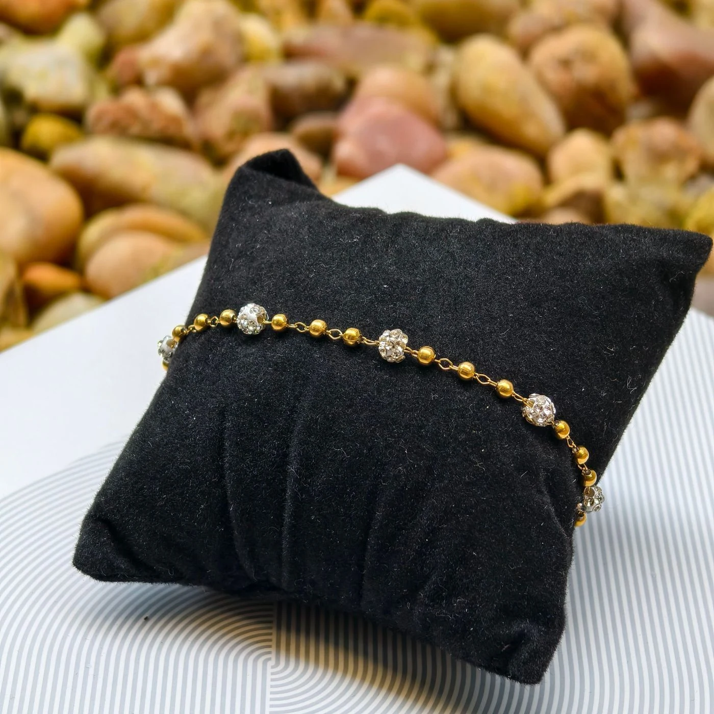 Simple stone bracelet 1