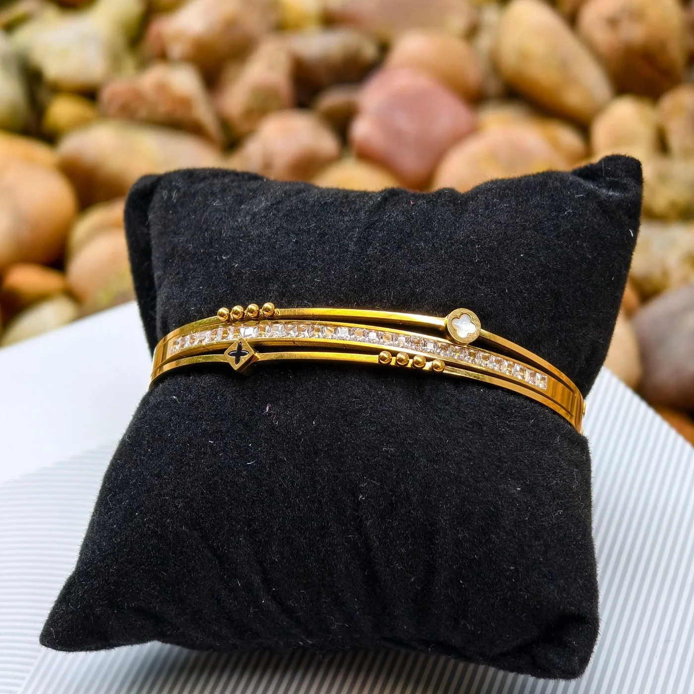 Dimond Clover Stack Bracelet 1