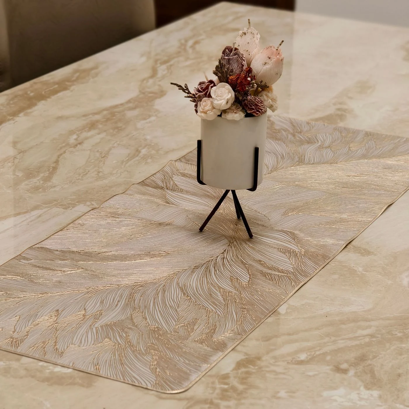 Minimal Dining Table Mat 1