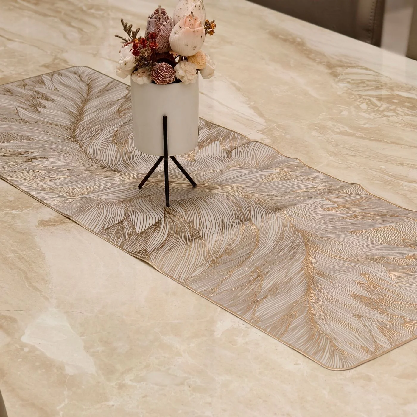 Minimal Dining Table Mat 3