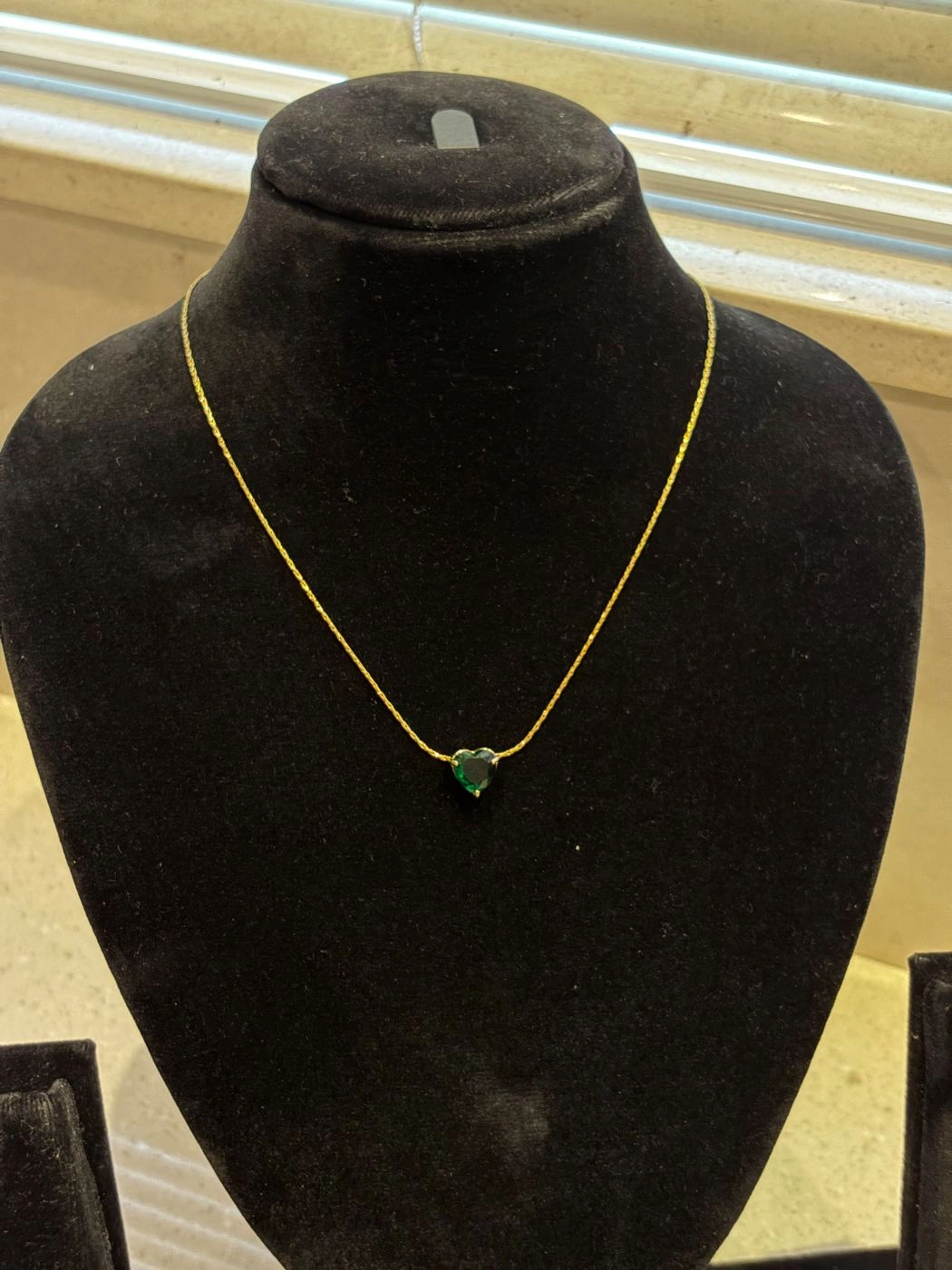 Heart Pendent Necklace 4