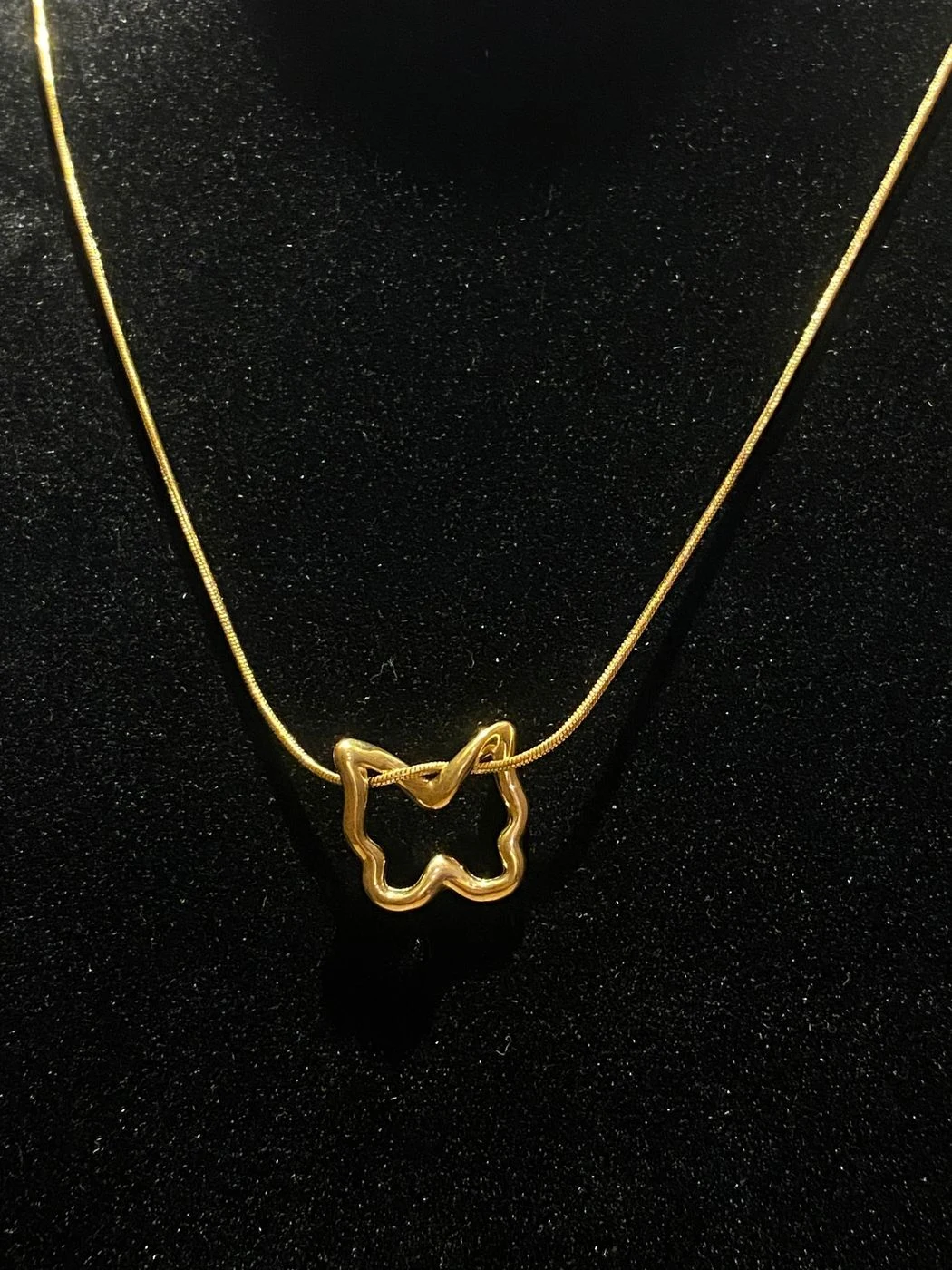 Trending Butterfly Necklace 2