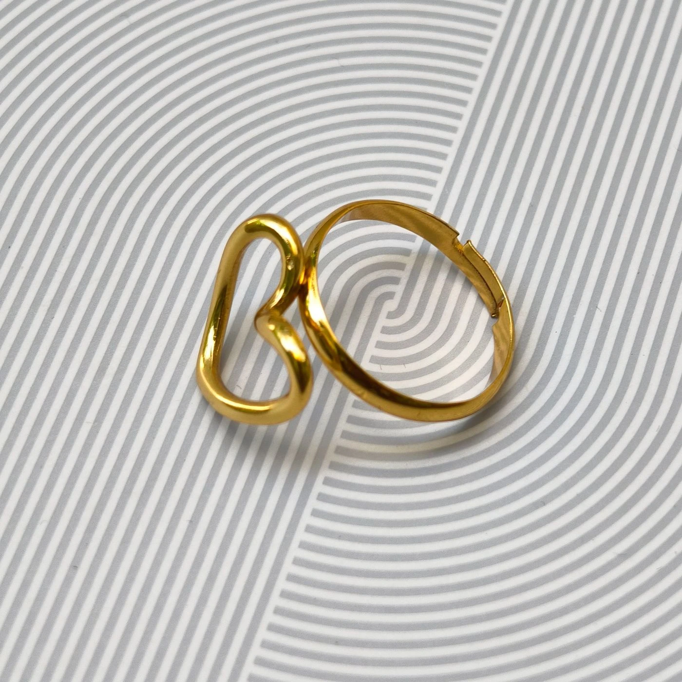 Trending Heart Ring 3