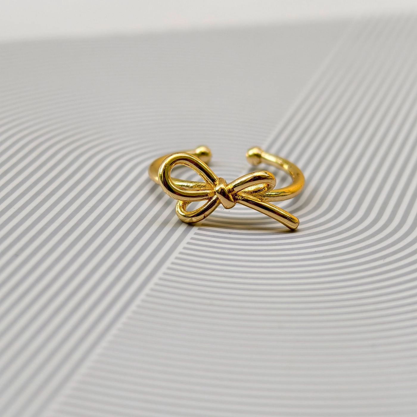 Beauty Knot Ring 1