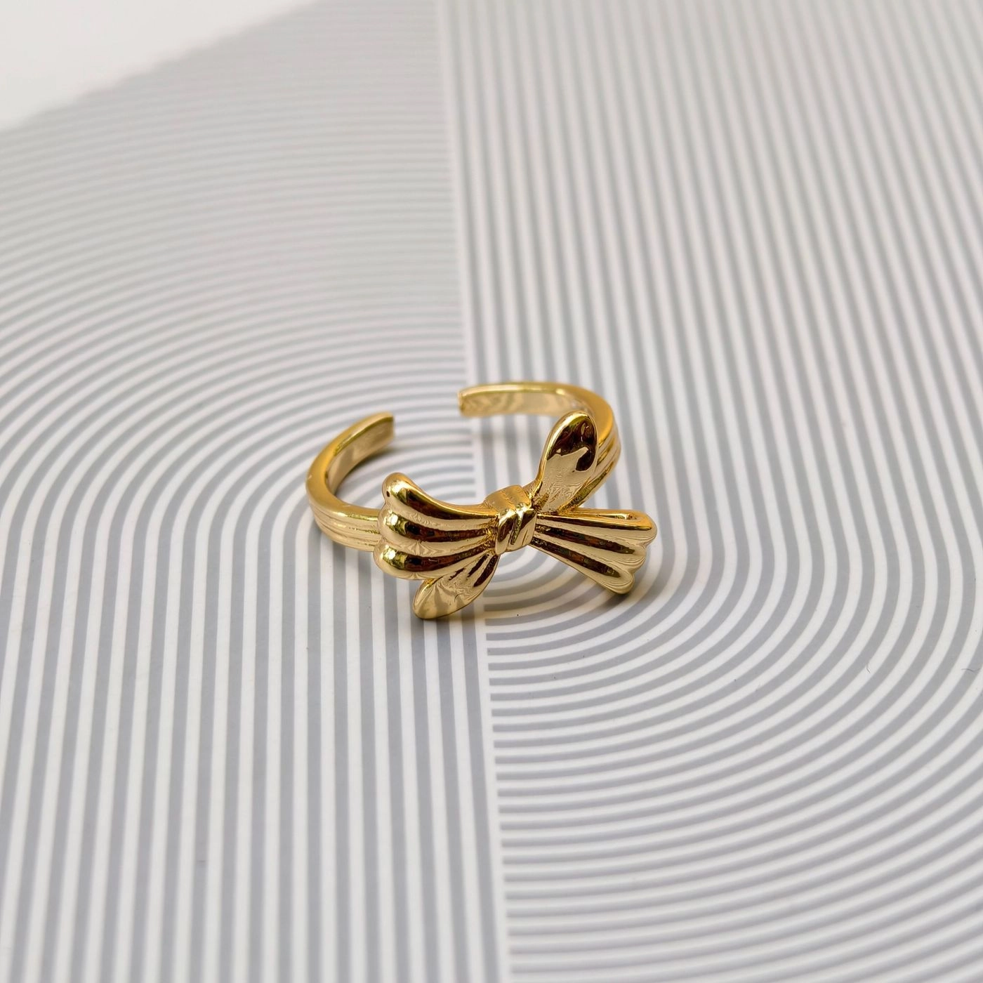 Fancy Bow Ring 3