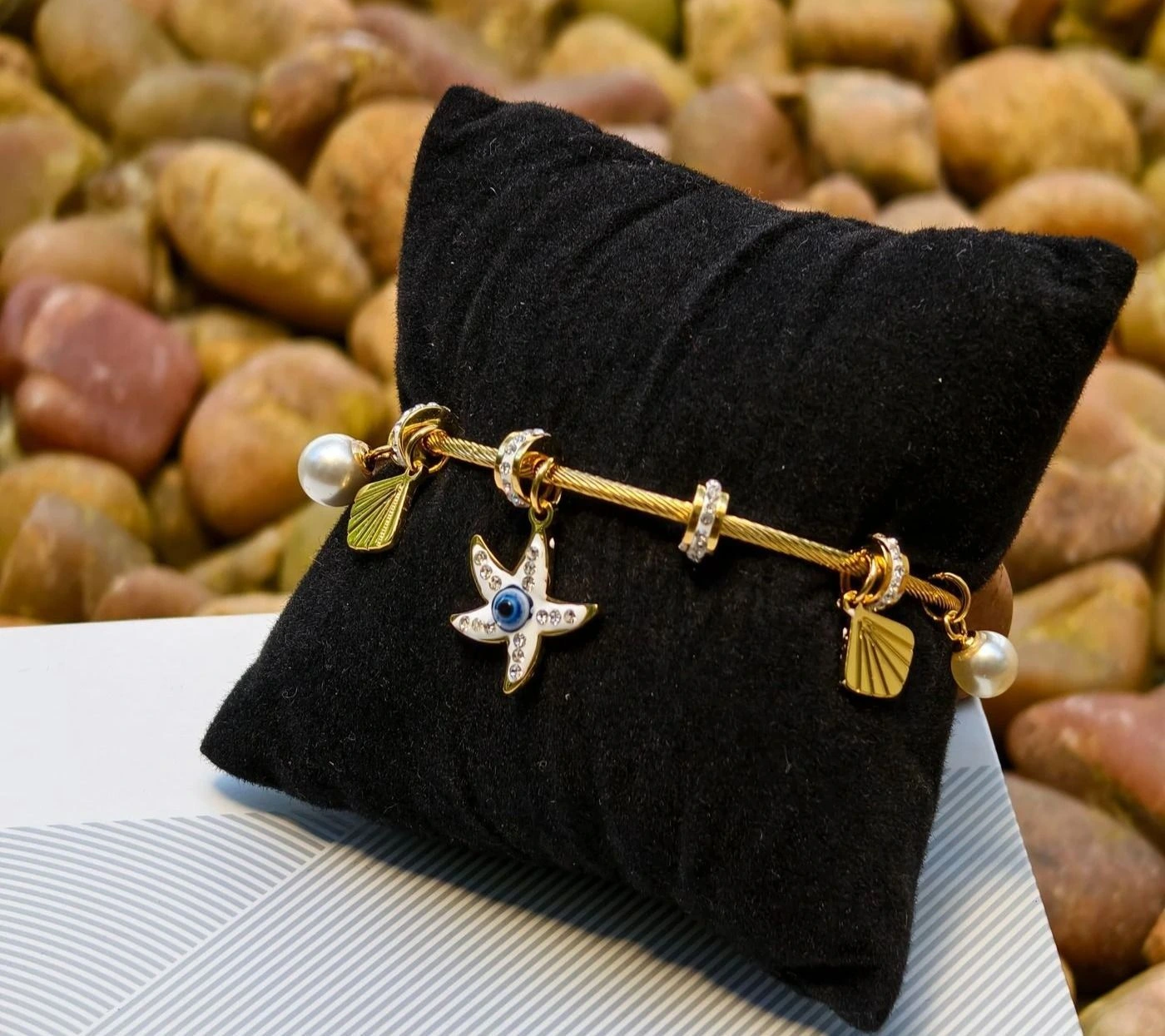Cuffs / Bangles / Bracelets