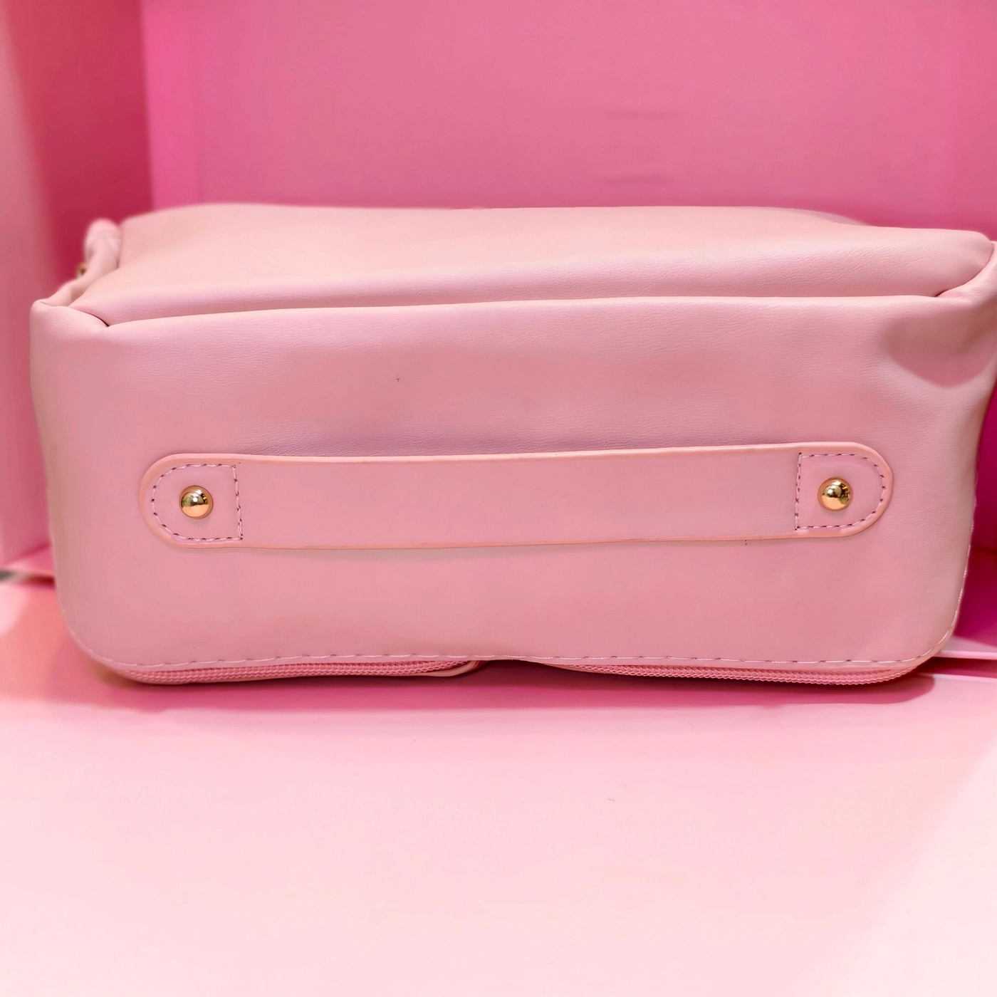 Make Up Pouch 8