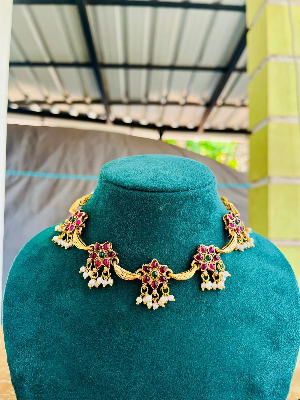 Traditional Ruby with emerald  Choker Set 10